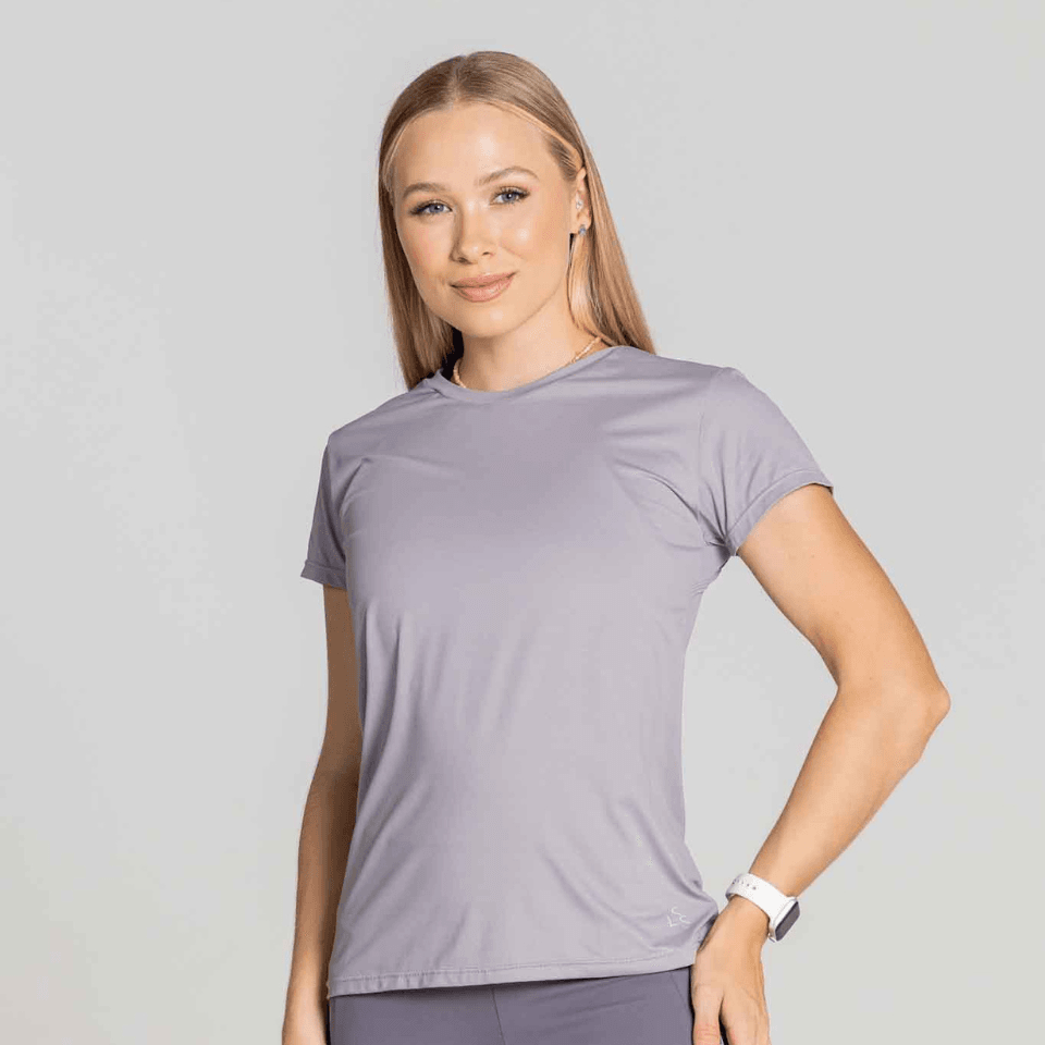 Blusa Manga Curta com Decote nas Costas