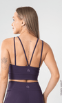 Top Cropped Fitness e Casual de alças finas com decote nas costas