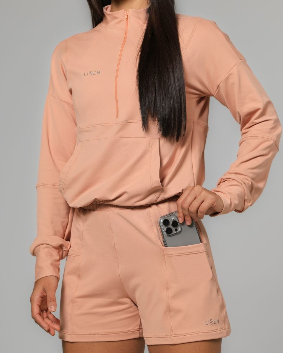 Short feminino comfy com elástico na cintura e bolsos frontais