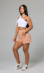 Short feminino comfy com elástico na cintura e bolsos frontais