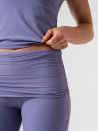 Conjunto Fitness Feminino Peach – Regata Coladinha + Calça Flare de Média Compressão