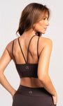 Top Cropped Fitness e Casual de alças finas com decote nas costas