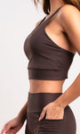 Top Cropped Fitness e Casual de alças finas com decote nas costas