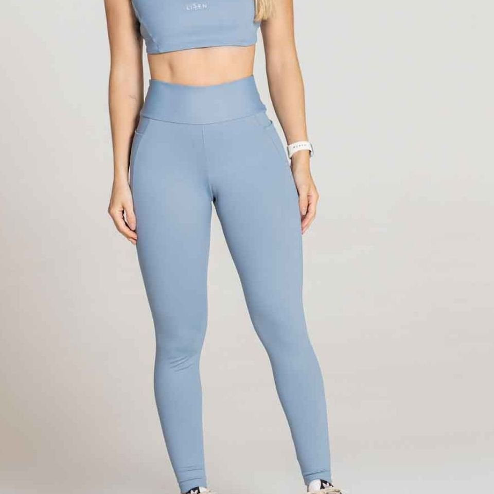 Legging Cós Alto com Bolsos Laterais