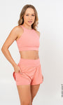 Top Cropped Fitness e Casual de alças finas com decote nas costas