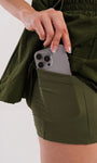 Short soltinho de tactel com bermuda interna e bolso