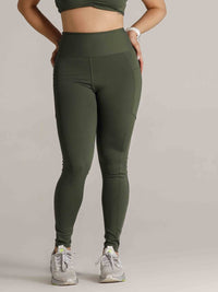 Legging Fitness Média Compressão com Dois Bolsos Laterais