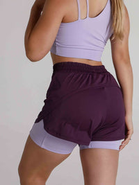 Short Feminino Bermuda Interna com Bolsos Laterais