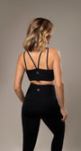 Top Cropped Fitness e Casual de alças finas com decote nas costas