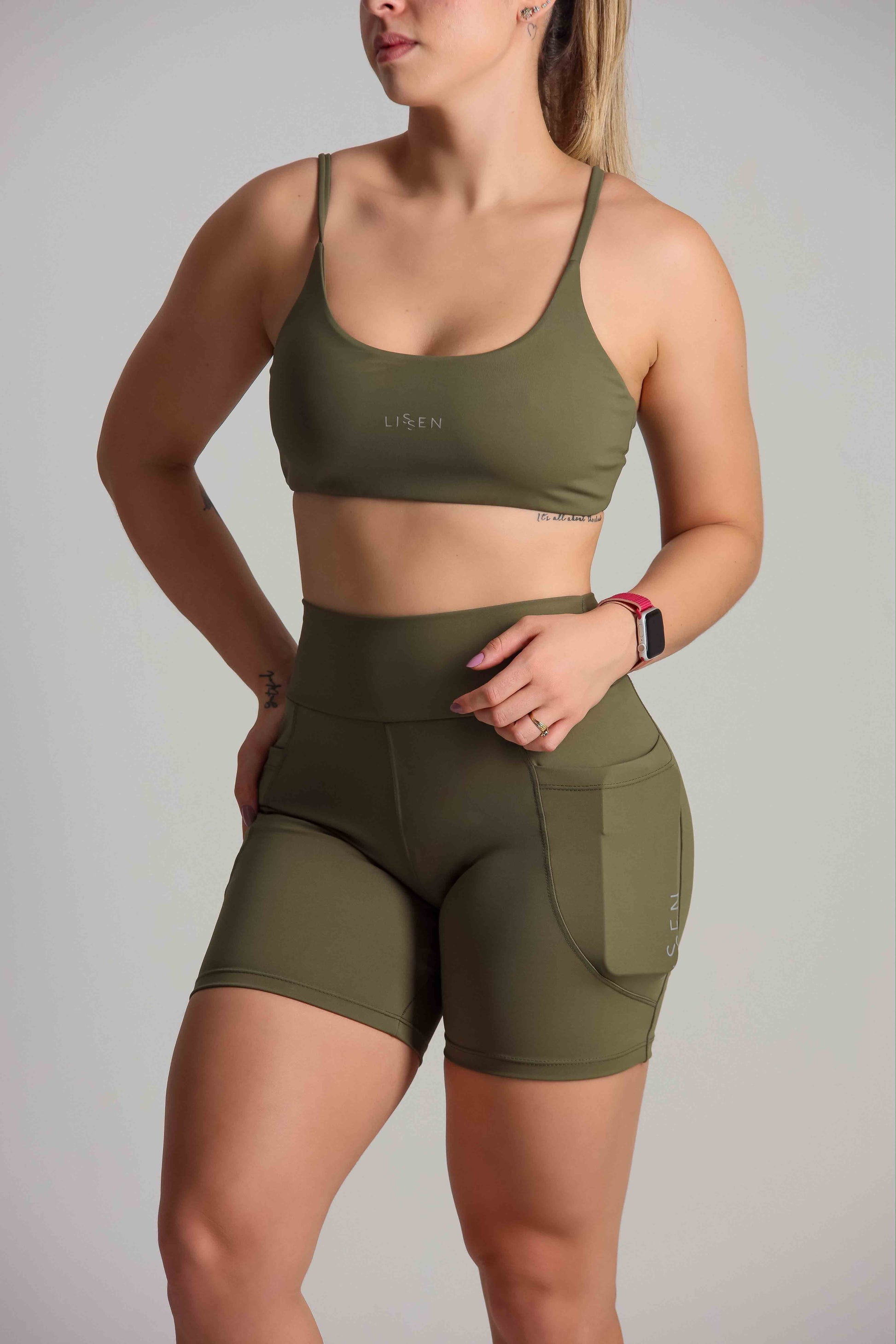 Top fitness alça fina Essência | Tecnologia Emana®