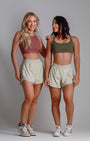 Short soltinho de tactel com bermuda interna e bolso