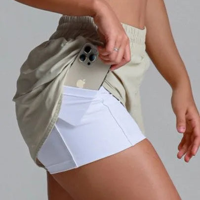 Short soltinho de tactel com bermuda interna e bolso