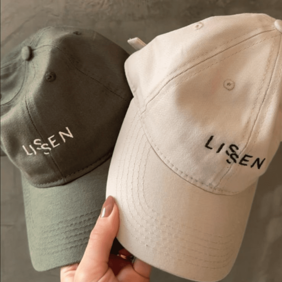 Boné Dad Hat com bordado frontal