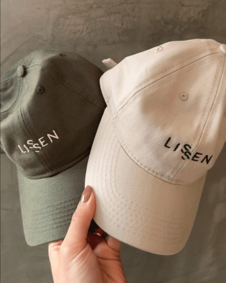 Boné Dad Hat com bordado frontal